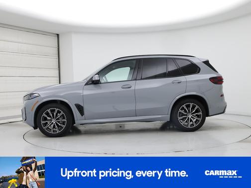 Gray 2024 BMW X5 xDrive40i