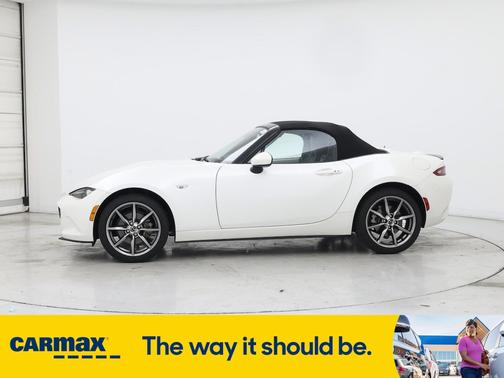2022 Mazda MX-5 Miata Grand Touring