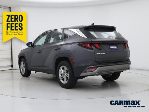 Gray 2025 Hyundai TUCSON SE