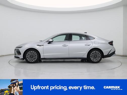 Silver 2025 Hyundai SONATA Hybrid SEL