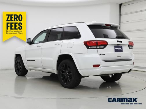 White 2019 Jeep Grand Cherokee Altitude