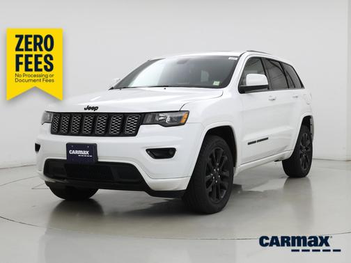 White 2019 Jeep Grand Cherokee Altitude