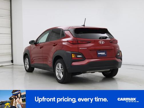 Red 2021 Hyundai KONA SE