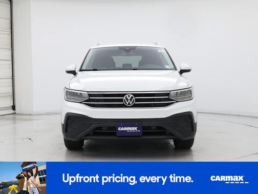 White 2022 Volkswagen Tiguan SE