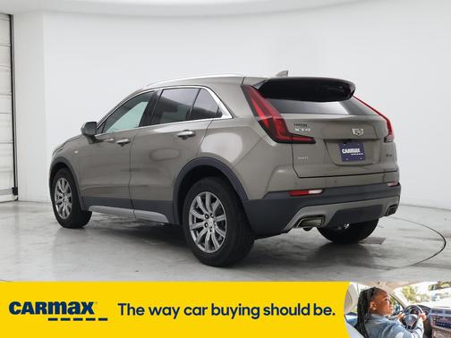 2020 Cadillac XT4 Premium Luxury