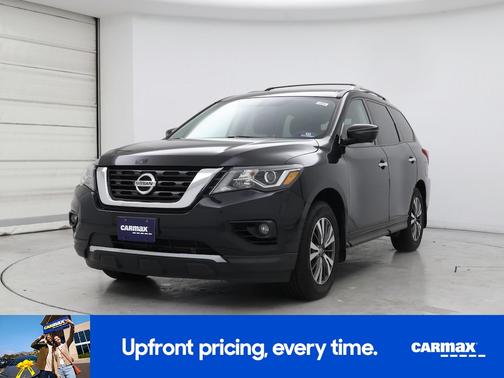 2017 Nissan Pathfinder SL