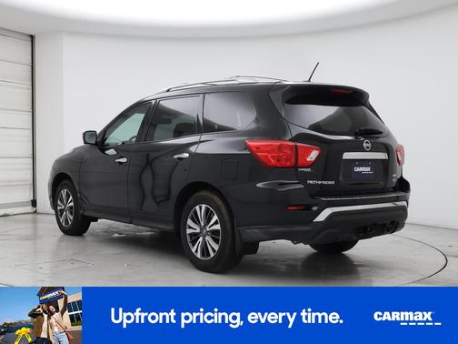 2017 Nissan Pathfinder SL