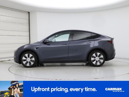 Gray 2023 Tesla Model Y Long Range