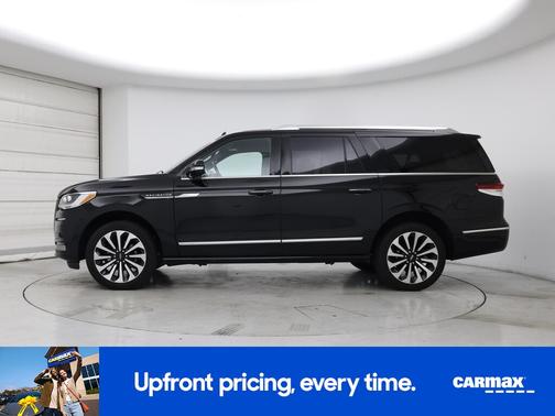 2023 Lincoln Navigator L Reserve
