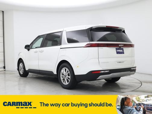 2023 Kia Carnival LX Seat Package