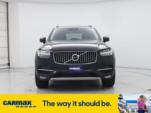2019 Volvo XC90 T6 Momentum