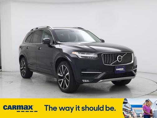 2019 Volvo XC90 T6 Momentum