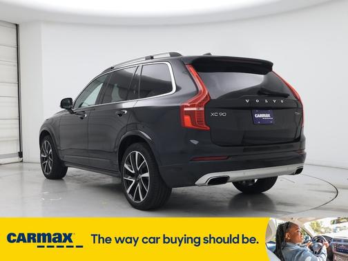 2019 Volvo XC90 T6 Momentum