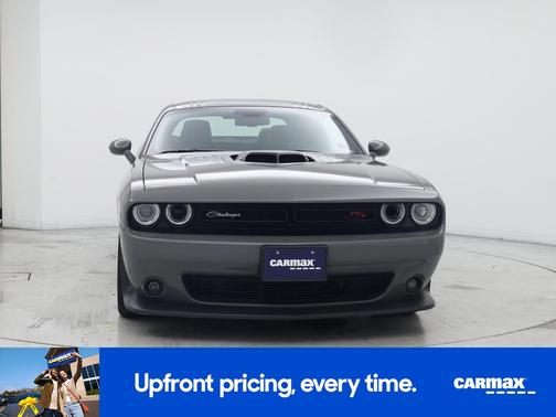 2017 Dodge Challenger 392 Hemi Scat Pack Shaker