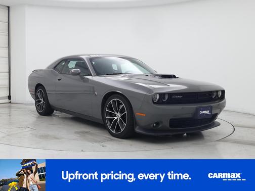 2017 Dodge Challenger 392 Hemi Scat Pack Shaker