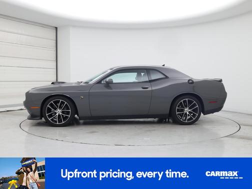 2017 Dodge Challenger 392 Hemi Scat Pack Shaker