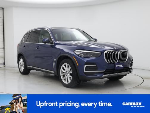 Blue 2022 BMW X5 xDrive40i