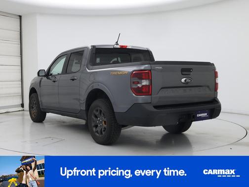 Gray 2024 Ford Maverick Lariat Advanced