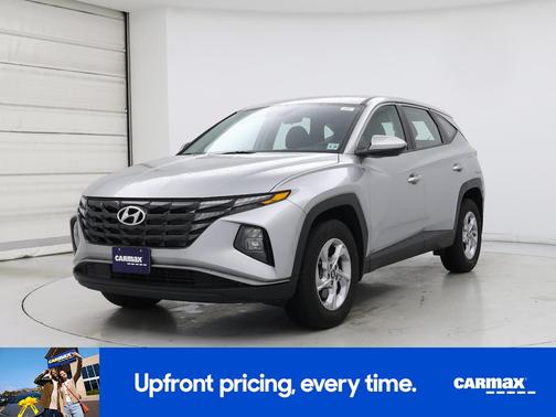 Silver 2024 Hyundai TUCSON SE