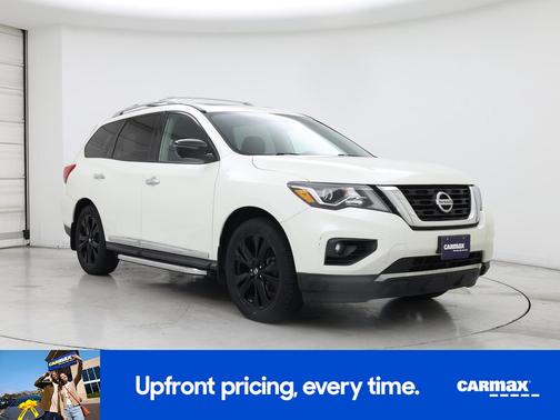 2017 Nissan Pathfinder Platinum