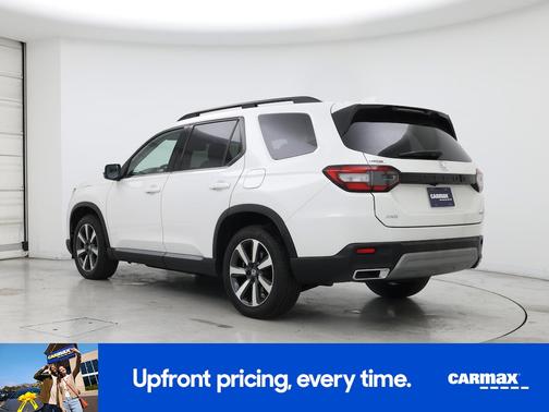 2023 Honda Pilot Touring