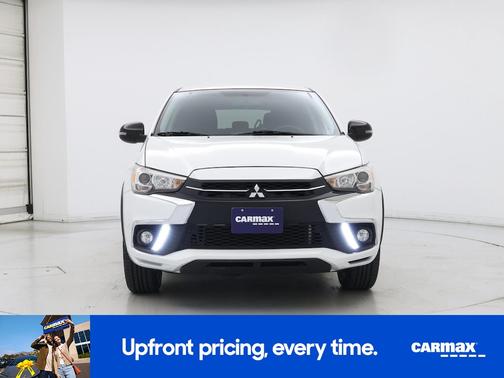 White 2018 Mitsubishi Outlander Sport ES