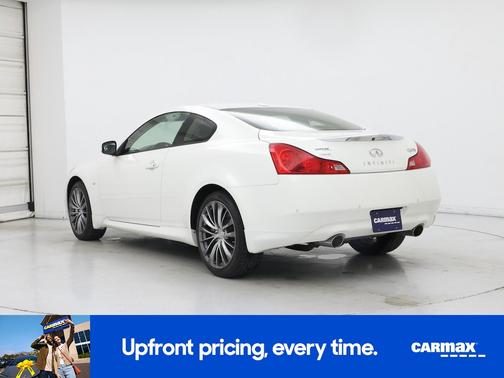 White 2014 INFINITI Q60 S