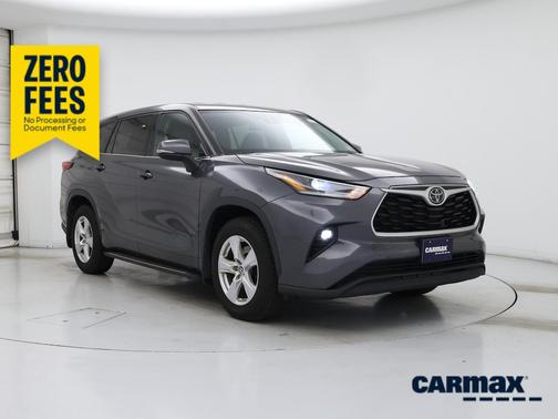 Gray 2021 Toyota Highlander LE