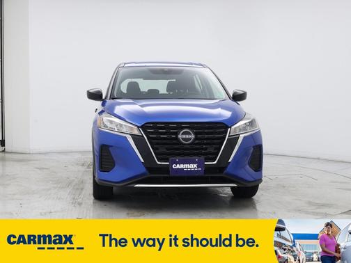 2022 Nissan Kicks S