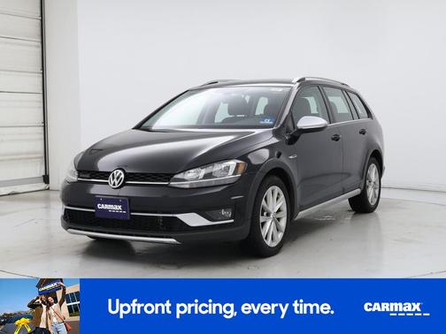 Black 2018 Volkswagen Golf Alltrack SE
