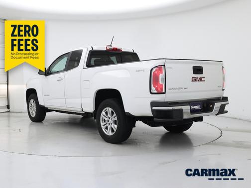 White 2020 GMC Canyon SLE