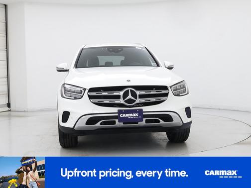 White 2022 Mercedes-Benz GLC 300