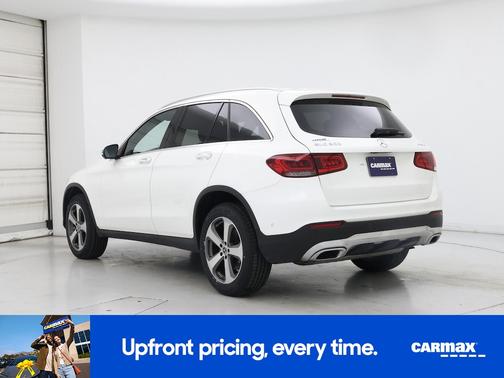 White 2022 Mercedes-Benz GLC 300