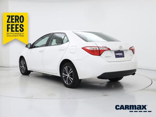 White 2016 Toyota Corolla LE Plus