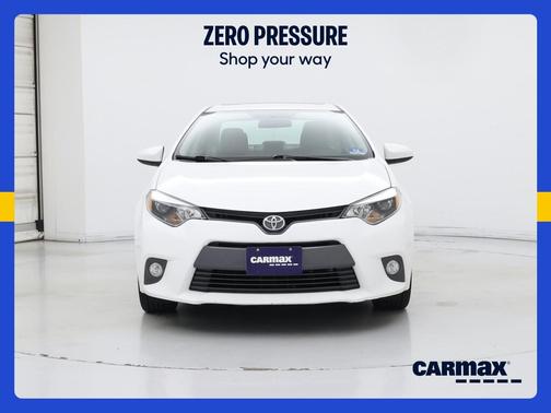 White 2016 Toyota Corolla LE Plus