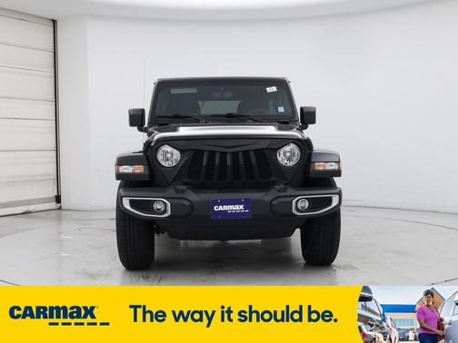 2023 Jeep Wrangler Unlimited Sahara