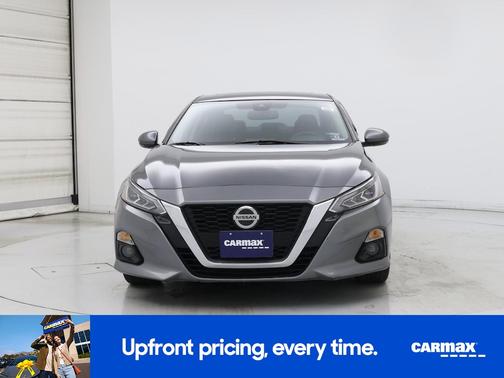 Gray 2020 Nissan Altima SL