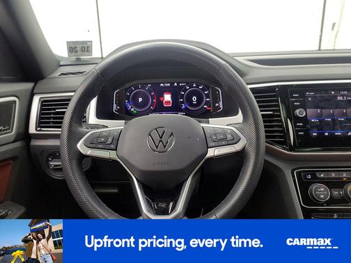 2022 Volkswagen Atlas Cross Sport SEL Premium R-Line