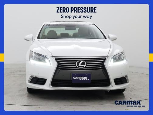 White 2014 Lexus LS 460