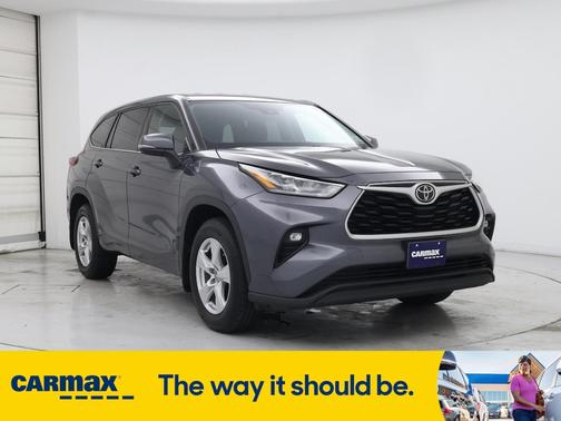 2020 Toyota Highlander LE