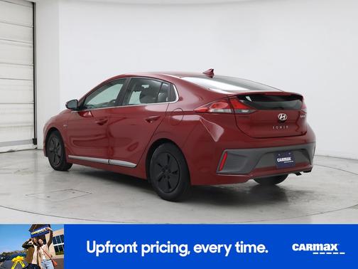 2020 Hyundai IONIQ Hybrid SE