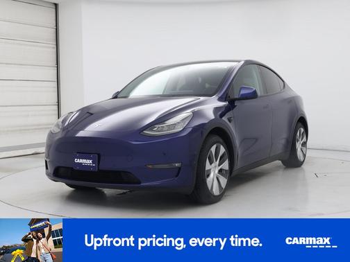 Blue 2022 Tesla Model Y Long Range