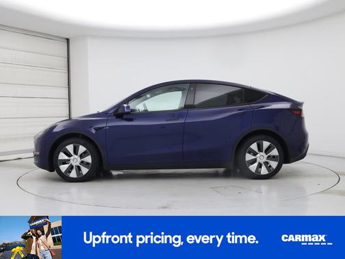 Blue 2022 Tesla Model Y Long Range