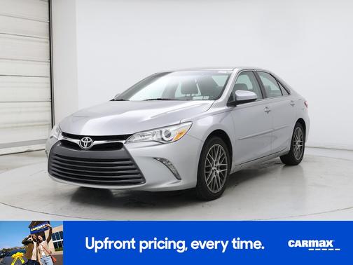 Silver 2015 Toyota Camry XLE