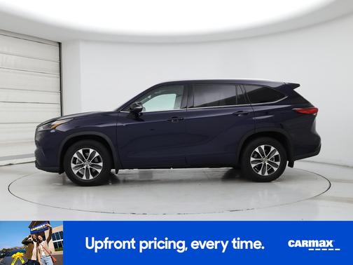 Blue 2021 Toyota Highlander XLE