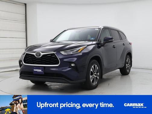 Blue 2021 Toyota Highlander XLE