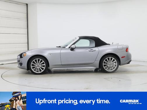 2017 FIAT 124 Spider Lusso