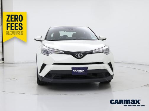 White 2019 Toyota C-HR LE