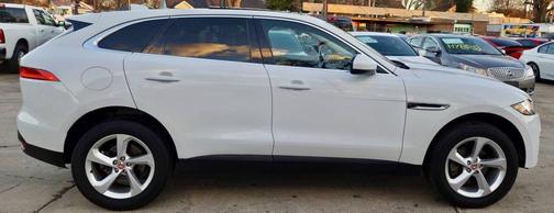 2019 Jaguar F-PACE 25t Premium