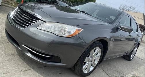 2012 Chrysler 200 Touring